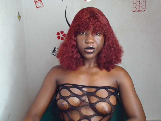 Nasty-petite live cam on BongaCams