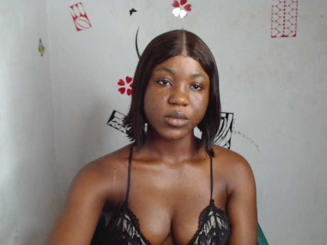 Nasty-petite live cam on BongaCams