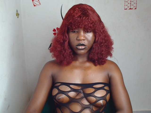 Nasty-petite live cam on BongaCams