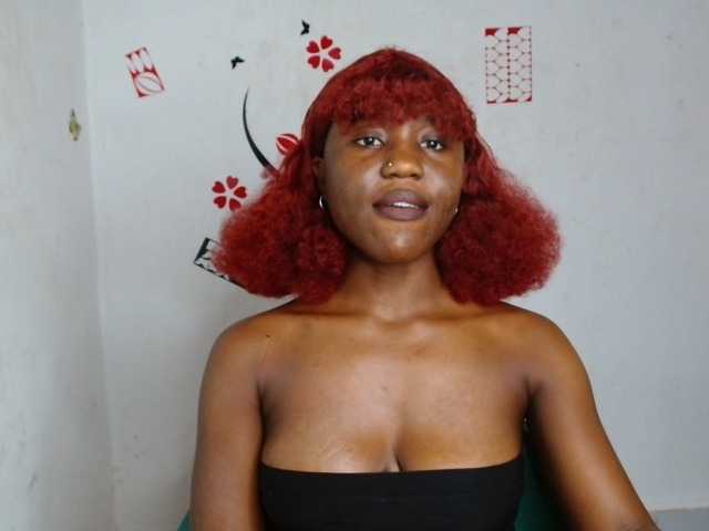Nasty-petite live cam on BongaCams