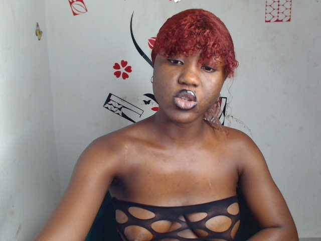 Nasty-petite live cam on BongaCams