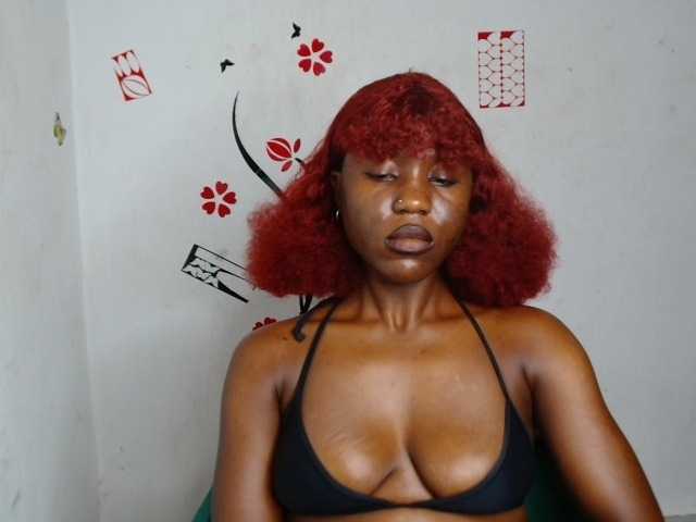 Nasty-petite live cam preview