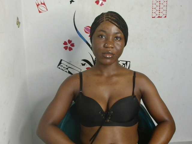 Nasty-petite live cam on BongaCams