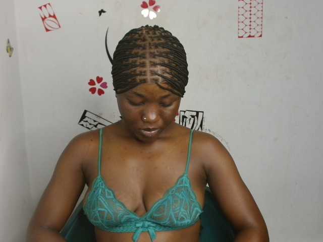 Nasty-petite live cam on BongaCams