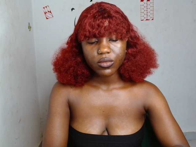 Nasty-petite live cam on BongaCams