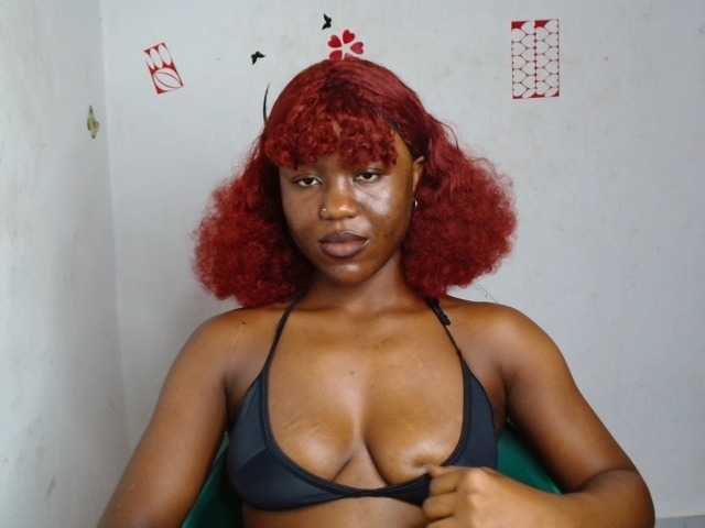 Nasty-petite live cam on BongaCams