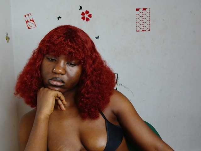Nasty-petite, live now on BongaCams