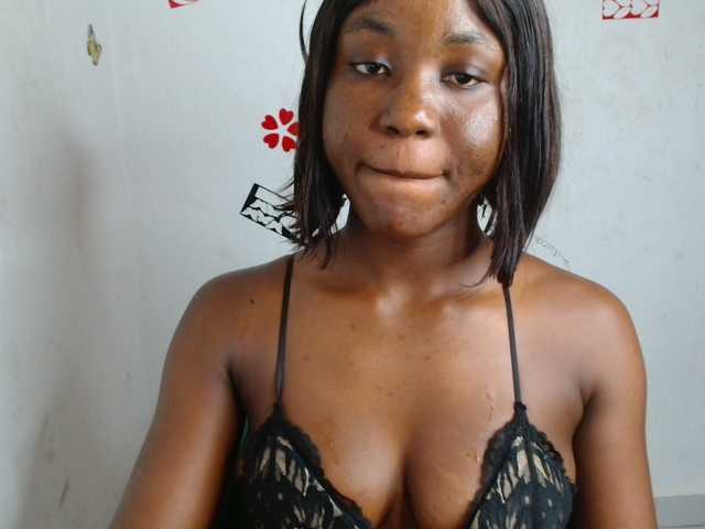 Nasty-petite live cam on BongaCams