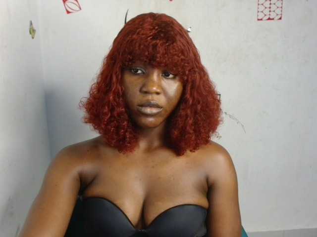 Nasty-petite live cam on BongaCams
