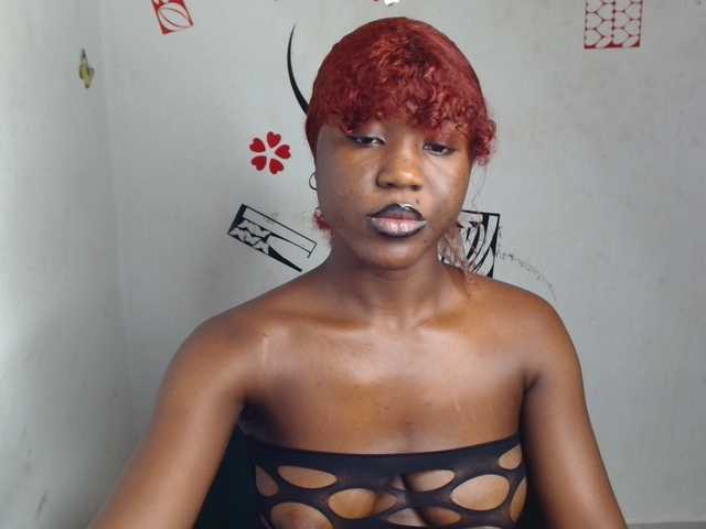Nasty-petite live cam on BongaCams