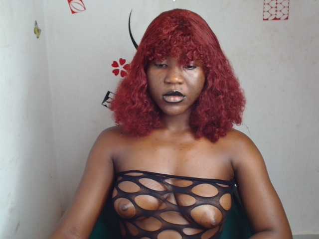 Nasty-petite live cam on BongaCams