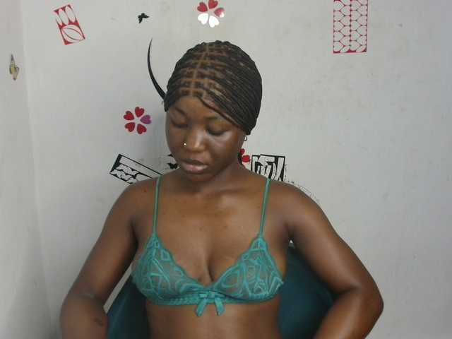 Nasty-petite live cam on BongaCams