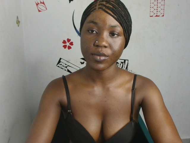Nasty-petite live cam on BongaCams