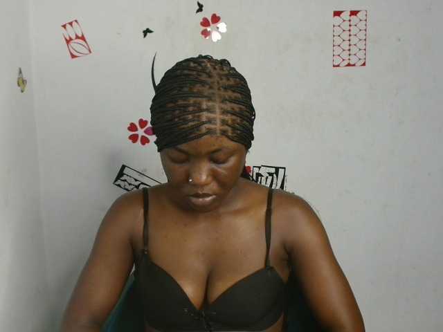Nasty-petite live cam on BongaCams
