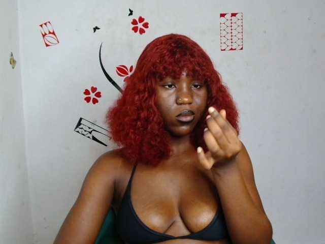 Nasty-petite, live now on BongaCams