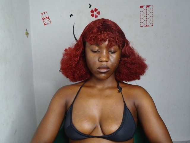 Nasty-petite live cam on BongaCams