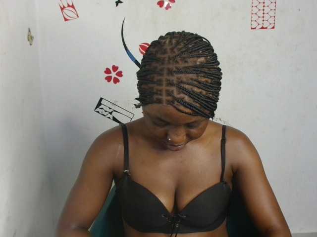 Nasty-petite live cam on BongaCams