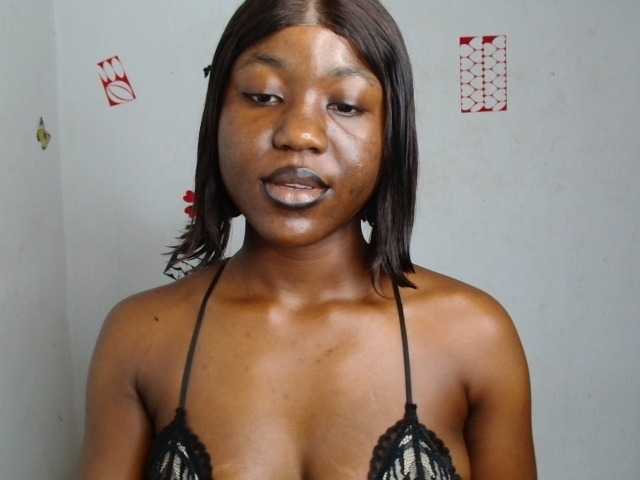 Nasty-petite live cam on BongaCams