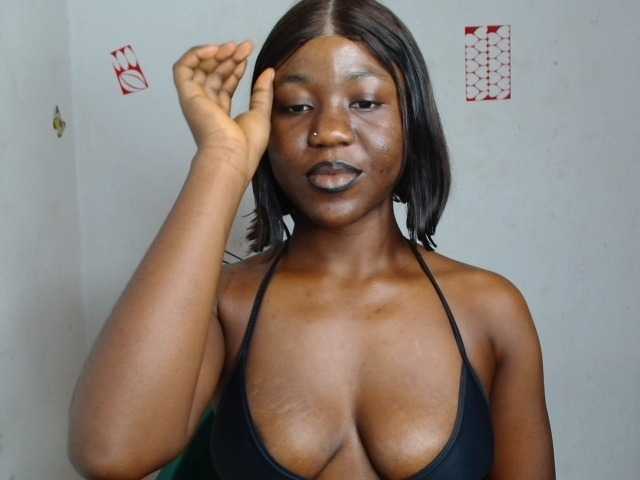 Nasty-petite live cam on BongaCams