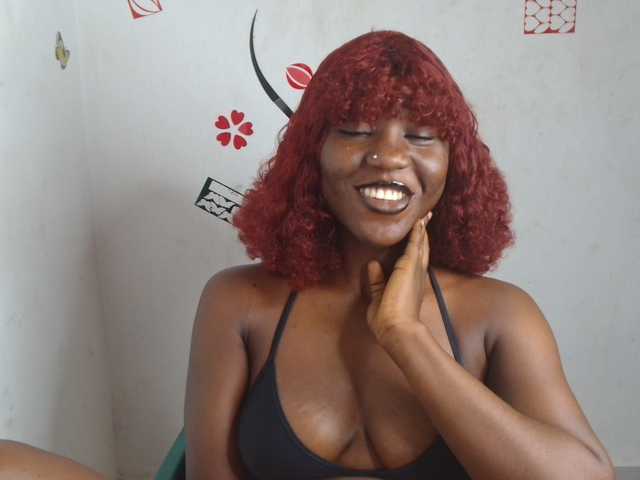 Nasty-petite live cam on BongaCams