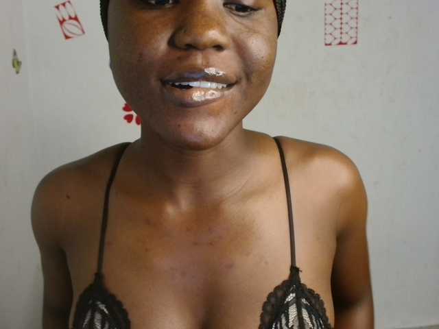 Nasty-petite live cam on BongaCams