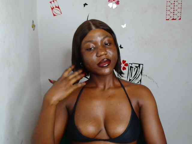 Nasty-petite webcam