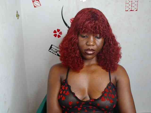 Nasty-petite webcam