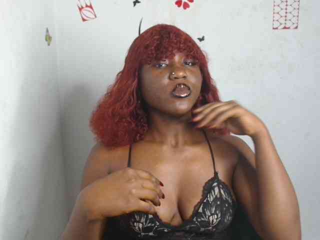 Nasty-petite webcam
