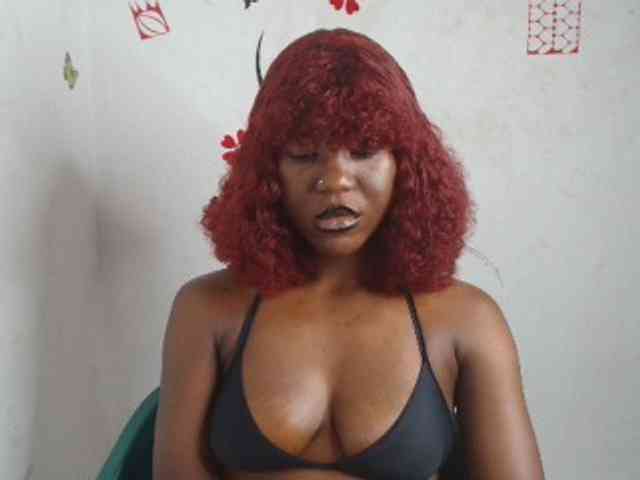 Nasty-petite webcam