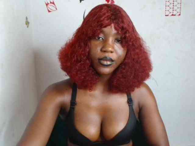Nasty-petite webcam