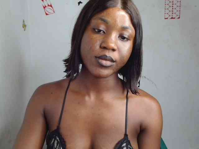 Nasty-petite webcam