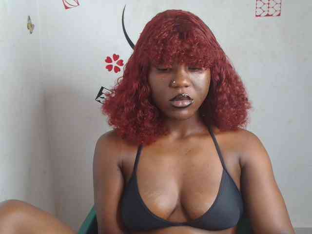 Nasty-petite webcam