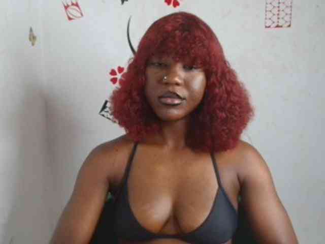 Nasty-petite webcam