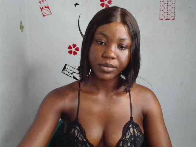 Nasty-petite webcam