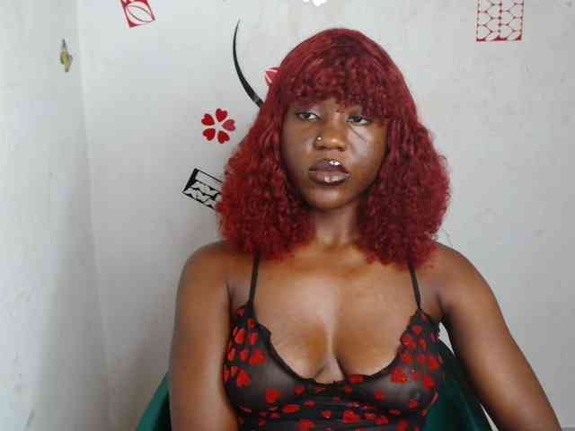 Nasty-petite webcam