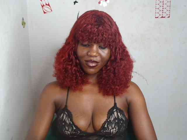 Nasty-petite webcam