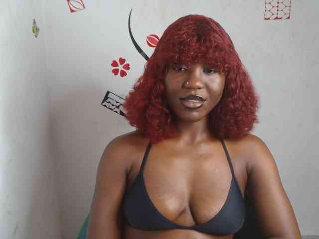 Nasty-petite webcam