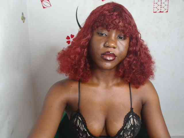 Nasty-petite webcam