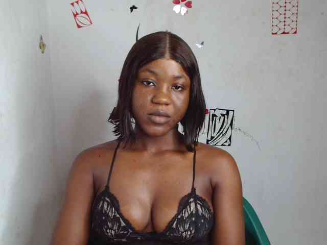 Nasty-petite webcam