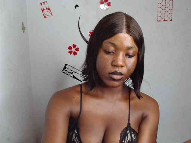 Nasty-petite webcam