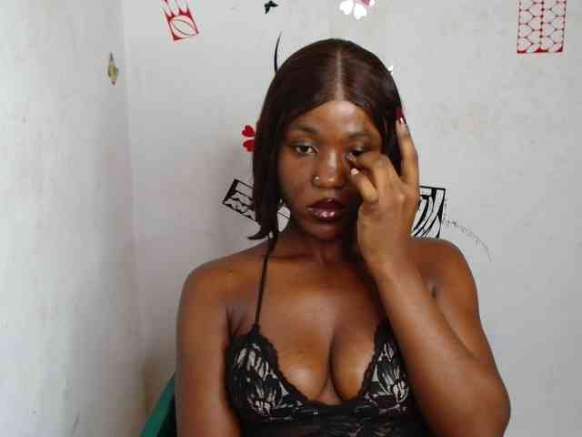 Nasty-petite webcam