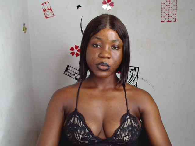 Nasty-petite webcam