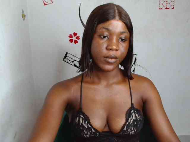 Nasty-petite webcam