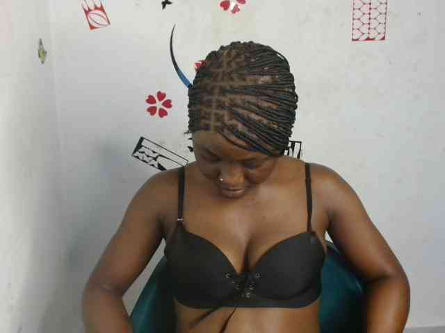 Nasty-petite webcam