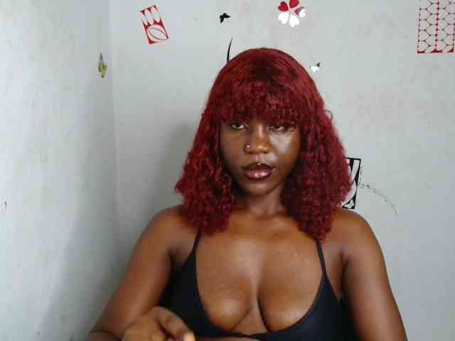 Nasty-petite webcam