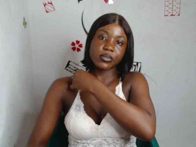 Nasty-petite webcam
