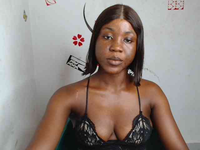 Nasty-petite webcam
