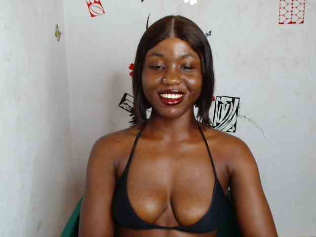 Nasty-petite webcam