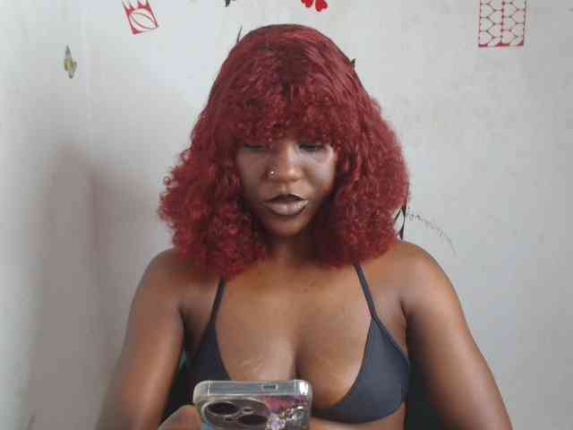 Nasty-petite webcam