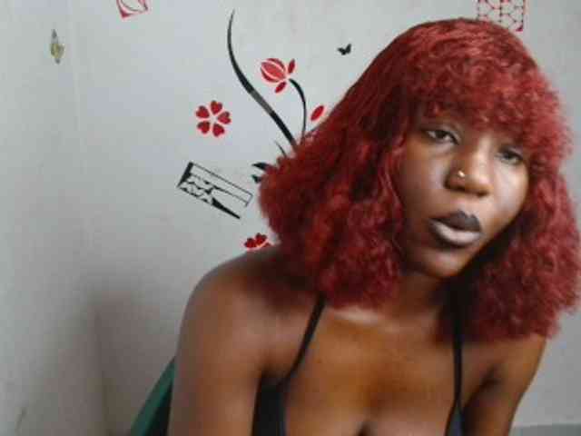Nasty-petite webcam